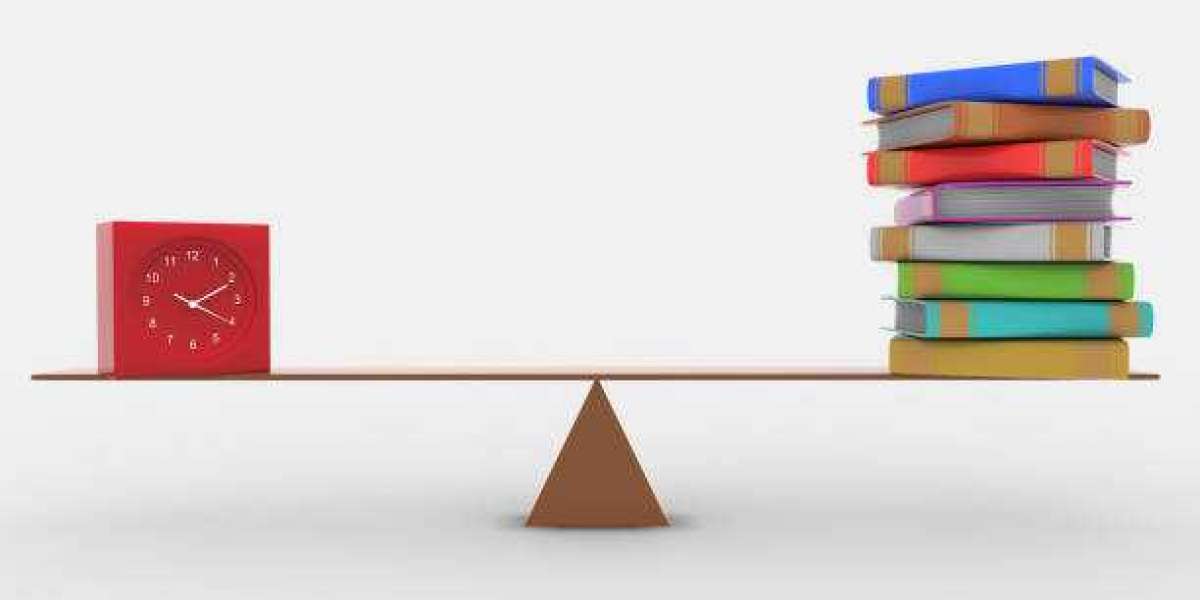 The Balance Between Simplicity and Complexity in Academic Writing