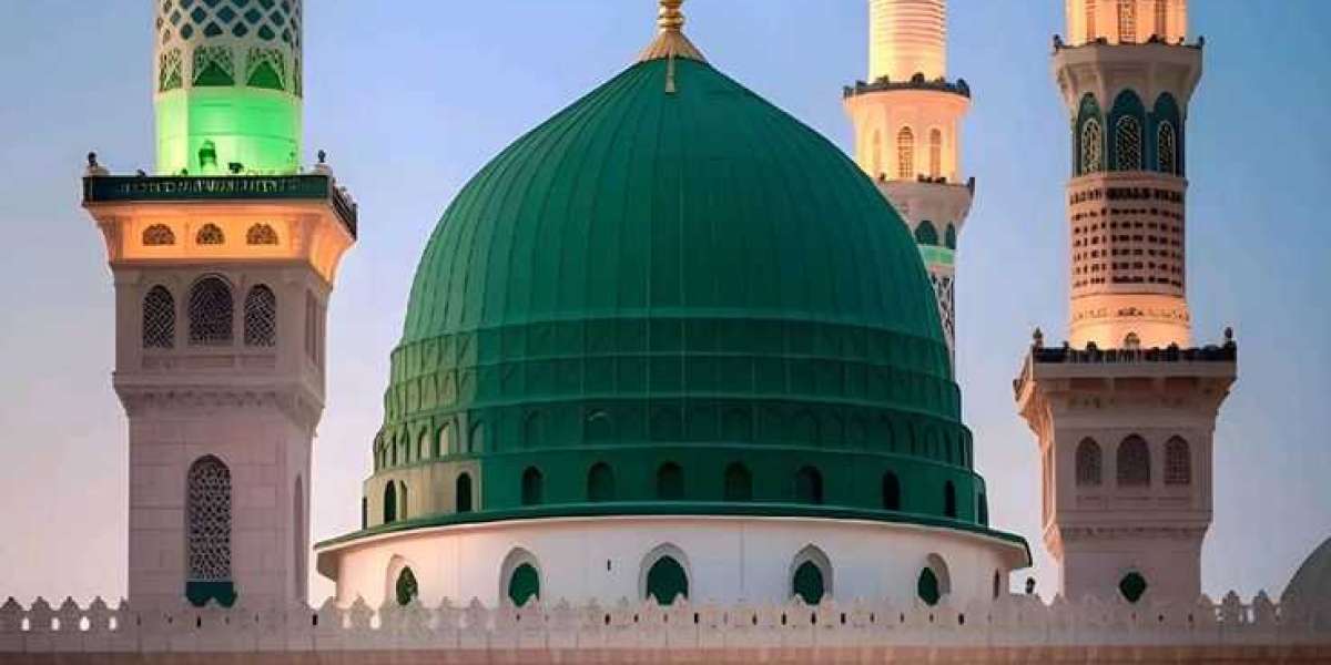 Seamless Visa and Travel Support with Our Umrah Packages