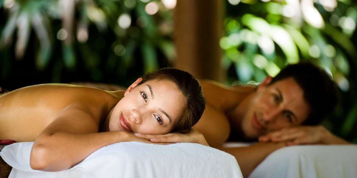 Discover the Benefits of Couples Massage in Tysons Corner