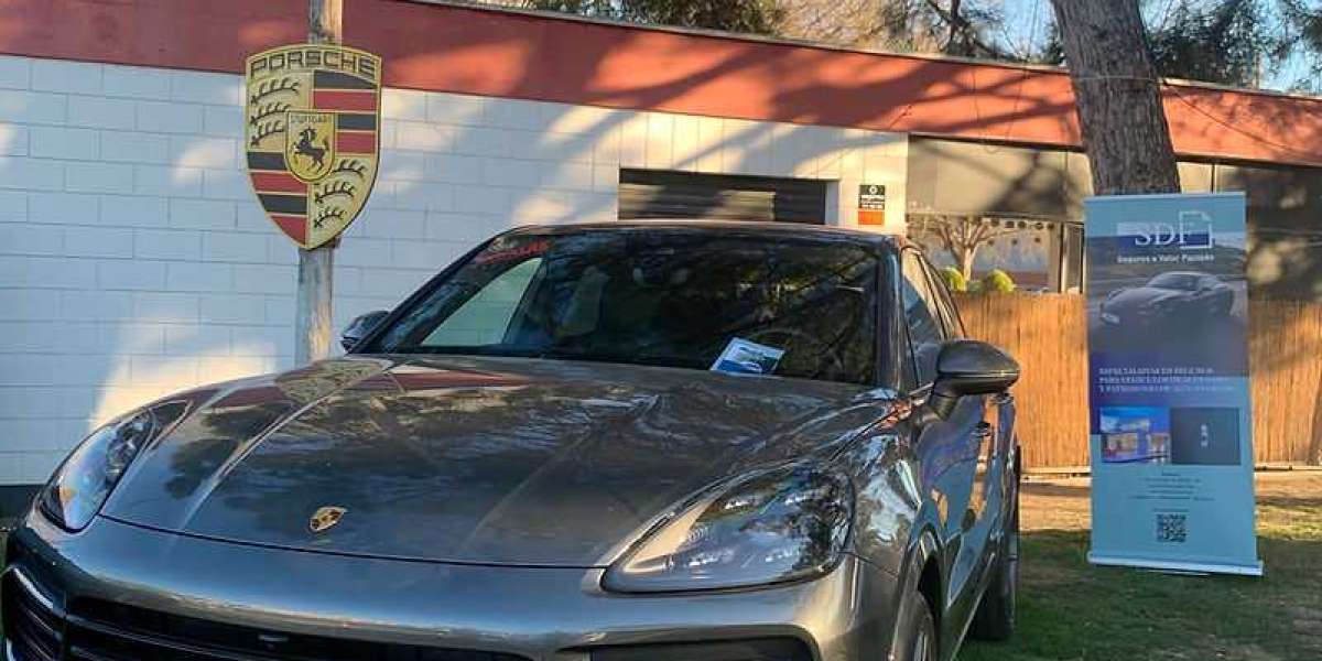 Seguro a valor pactado para Porsche y Ferrari con cobertura personalizada