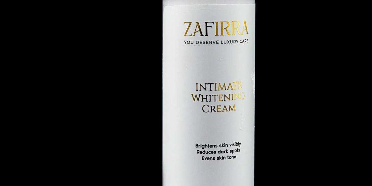 Glow and Comfort: Essential Underarm Care Practices in Pakistan