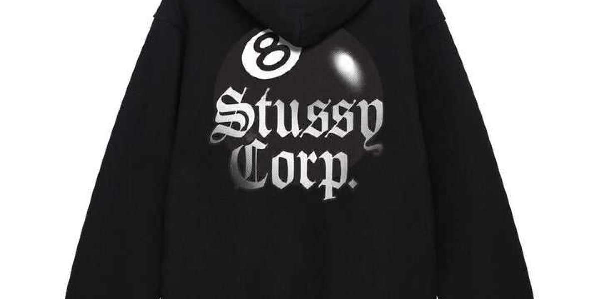Stussy Clothing That Supports Easy Dressing Every Day