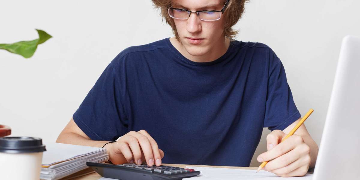 Overwhelmed Students Find Relief When Assignments Get Expert Help