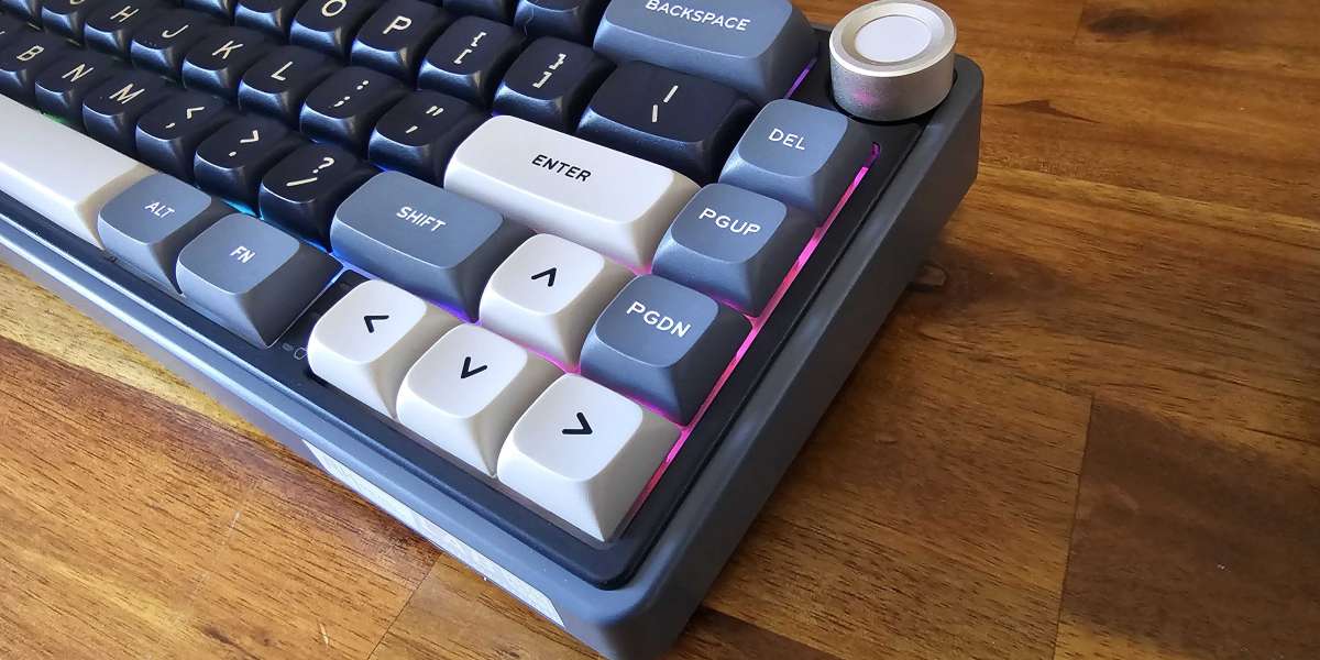 Logitech G413 Mechanical Keyboard Review: Durability and Performance